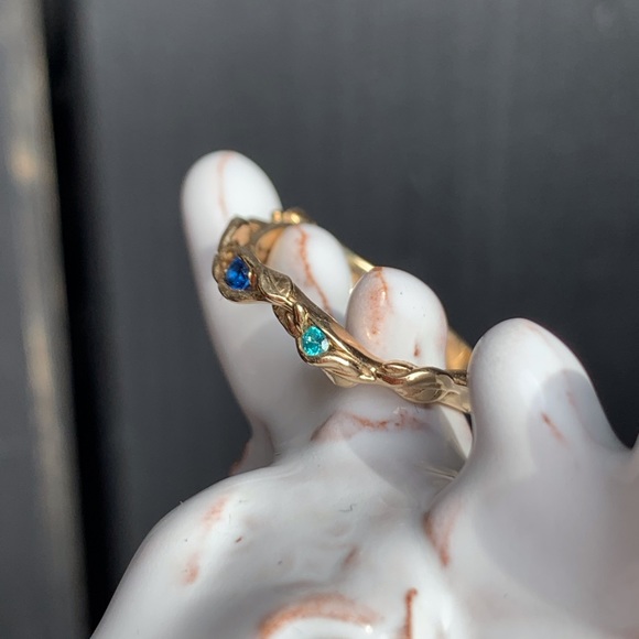 10KYG Sapphire & CZ Curved Contour Ring—NWOT - Picture 3 of 10